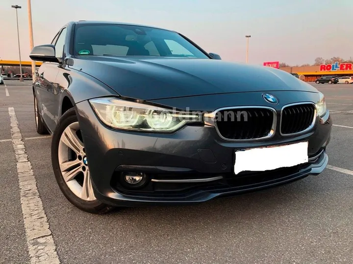 BMW 320