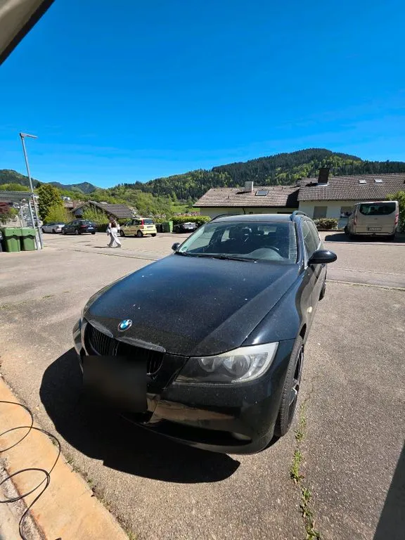 BMW 325