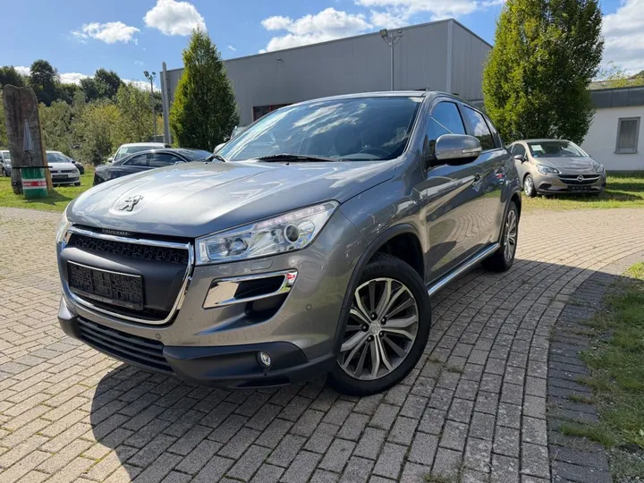 Peugeot 4008