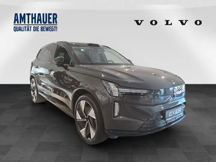 Volvo EX90