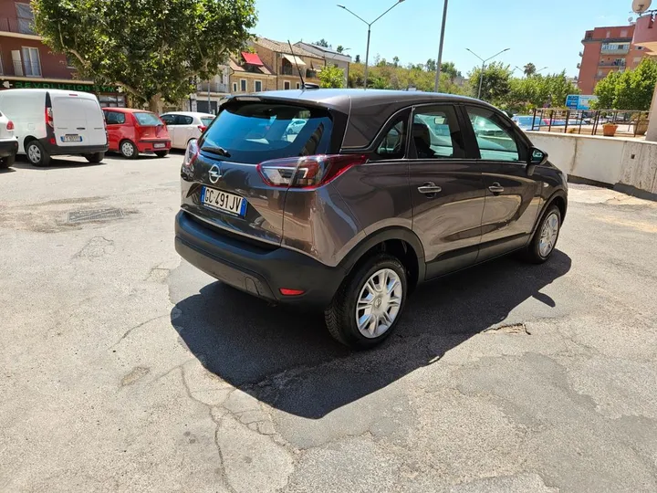 Opel Crossland (X)
