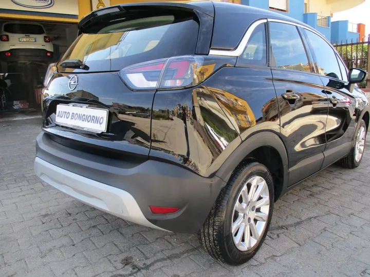 Opel Crossland (X)