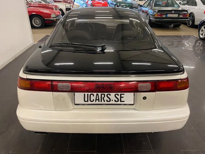Subaru SVX