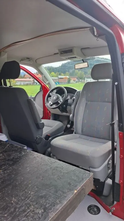 Volkswagen T5 Transporter