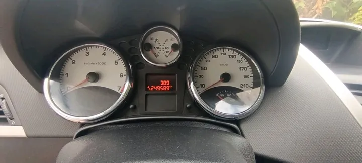 Peugeot 207