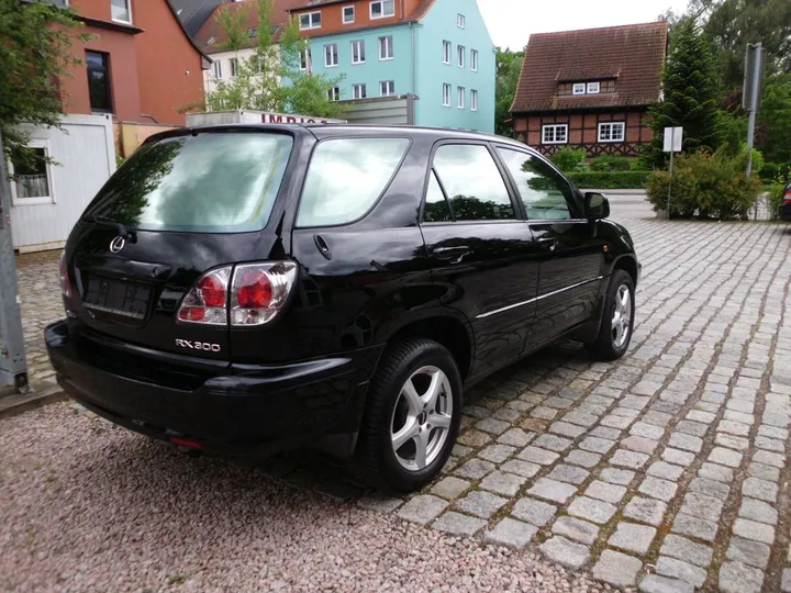 Lexus RX 300