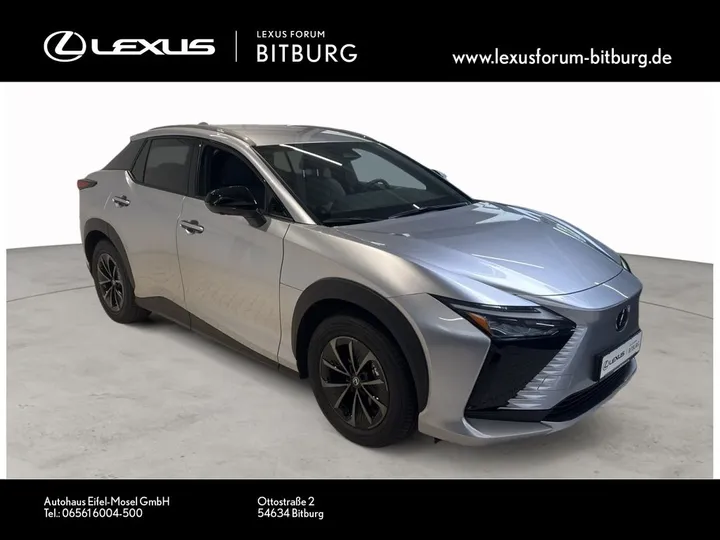Lexus RZ