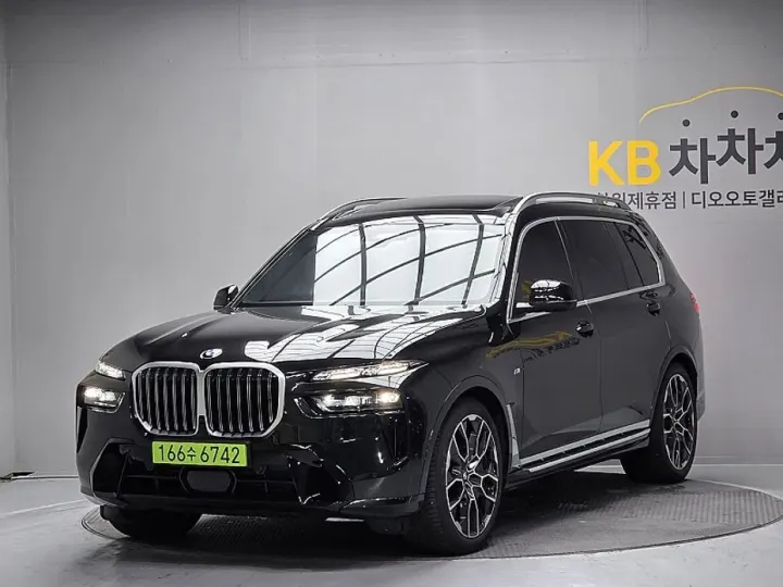 BMW X7