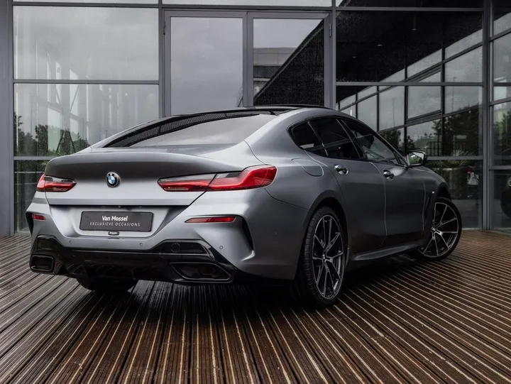 BMW 840