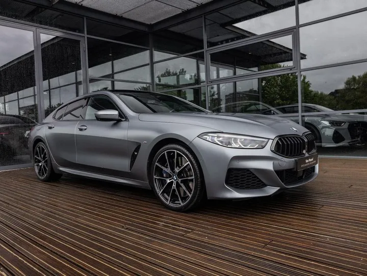 BMW 840