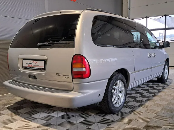 Chrysler Grand Voyager