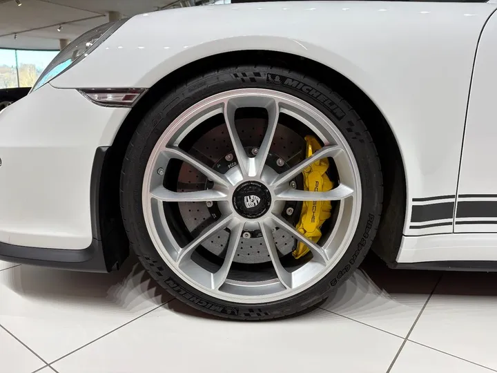Porsche 991