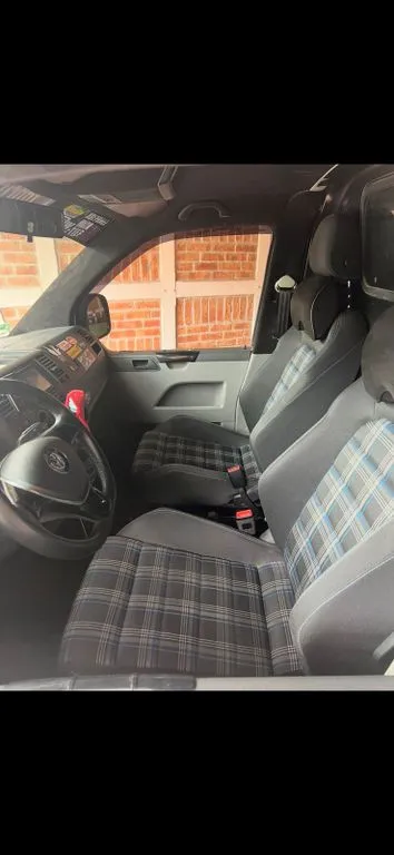 Volkswagen T5 Transporter