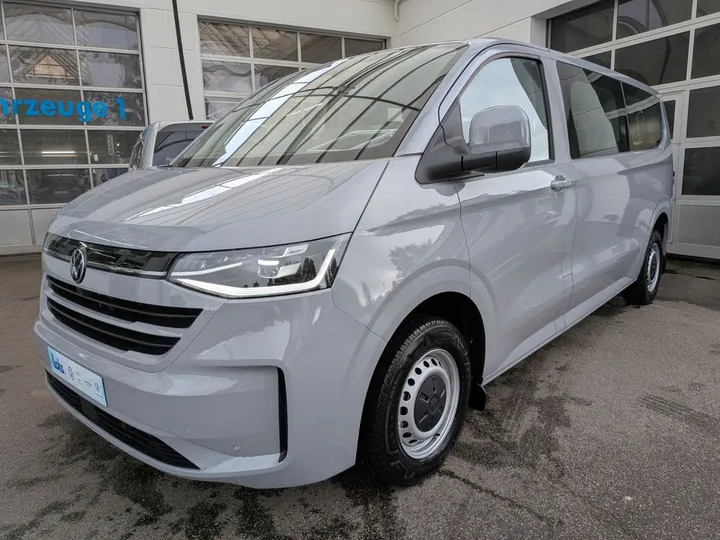 Volkswagen T7 Kombi