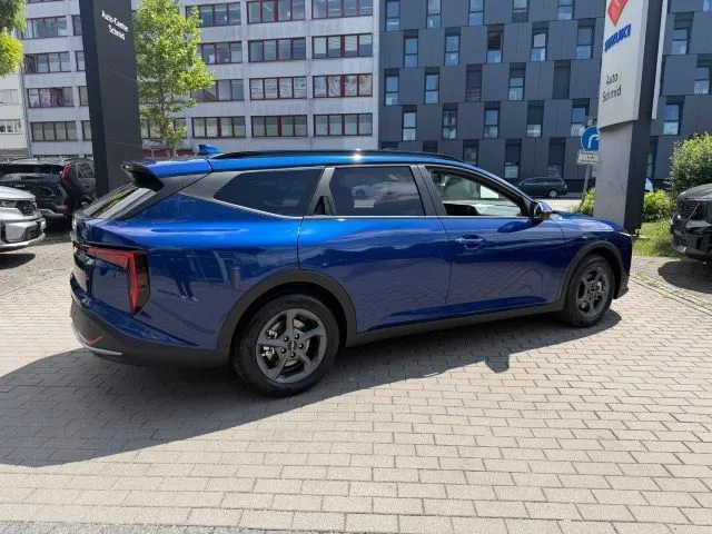 Kia K4