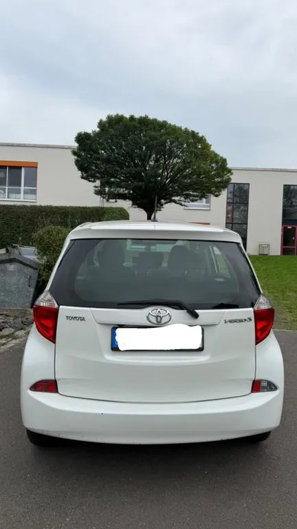 Toyota Verso-S