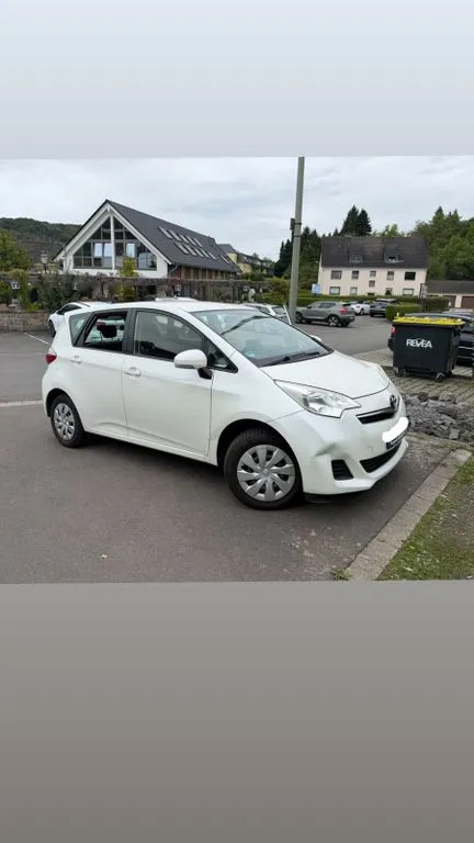 Toyota Verso-S