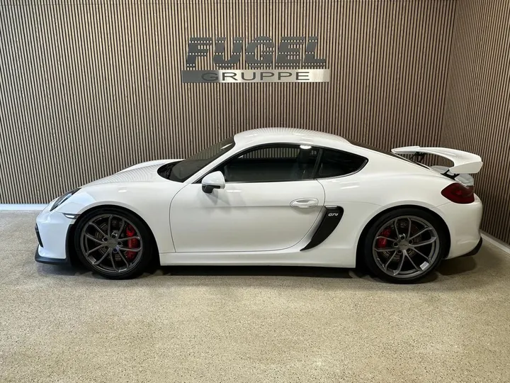Porsche Cayman