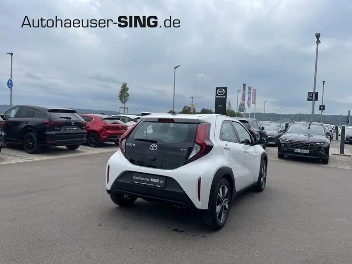 Toyota Aygo (X)