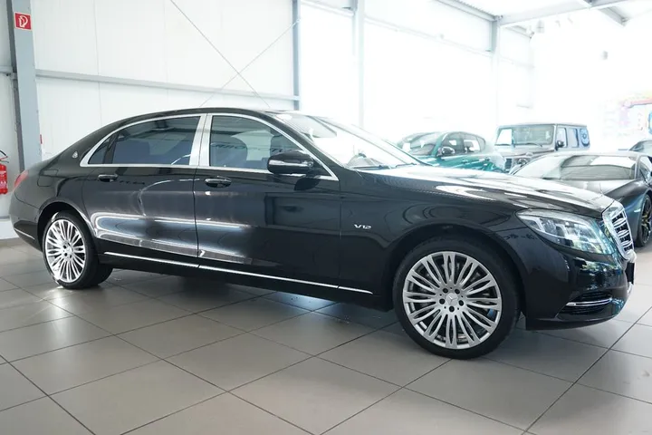 Mercedes-Benz S 600