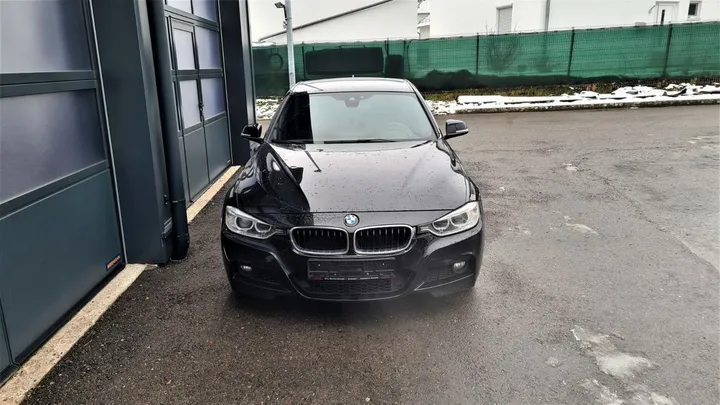 BMW 325