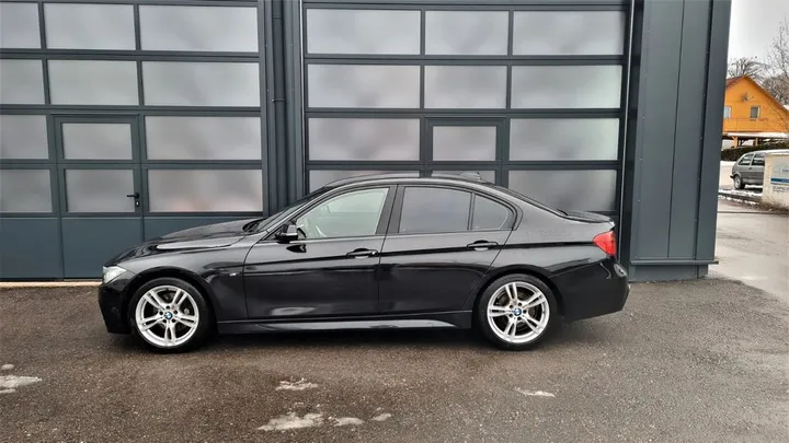 BMW 325