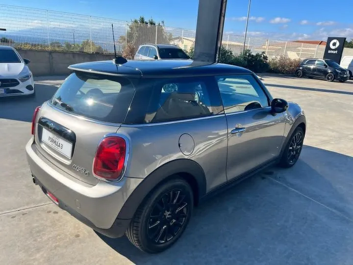 MINI Cooper D