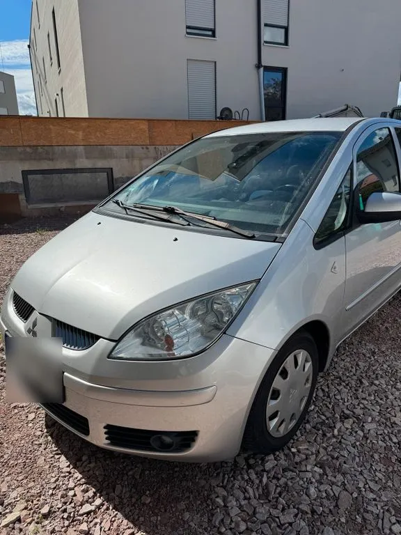 Mitsubishi Colt