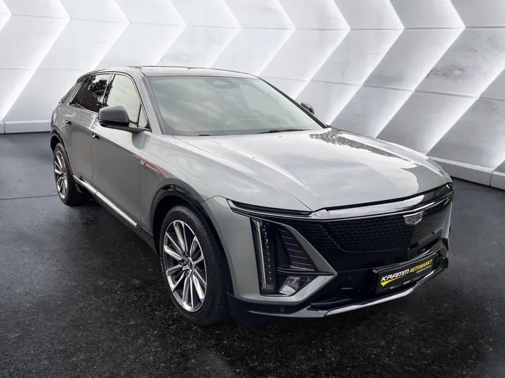 Cadillac LYRIQ