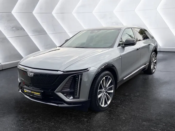 Cadillac LYRIQ