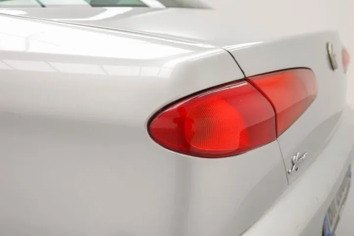 Alfa Romeo 166