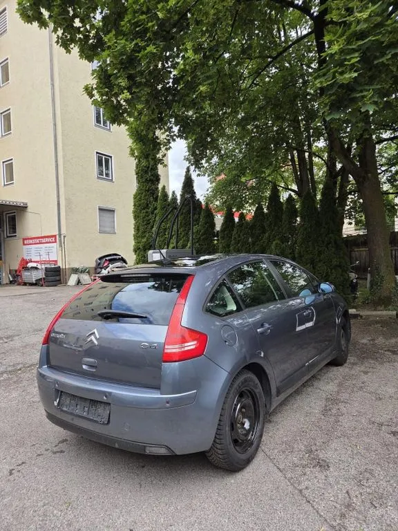 Citroën C4