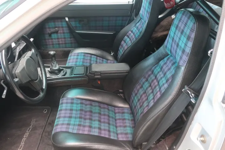 Porsche 924