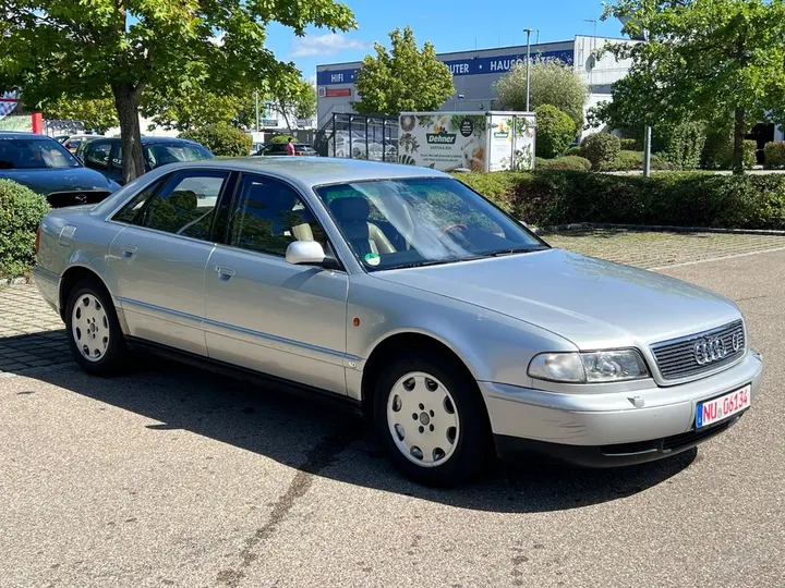 Audi A8