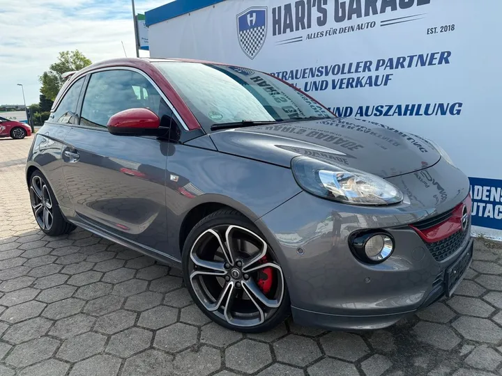 Opel Adam