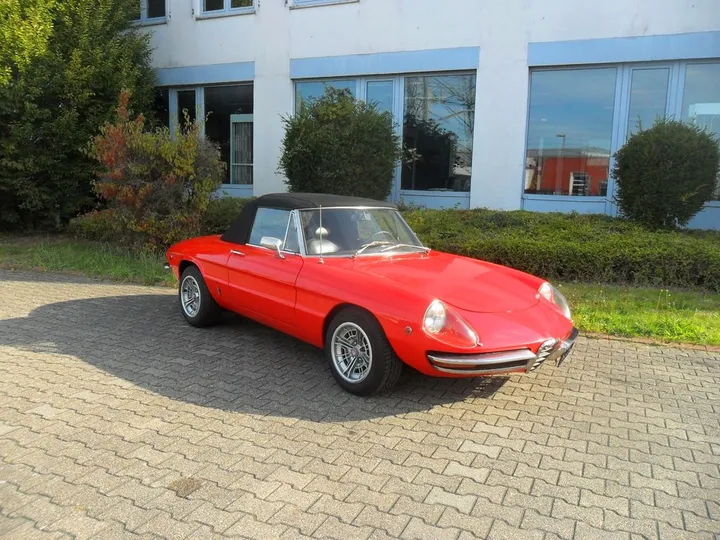 Alfa Romeo Spider