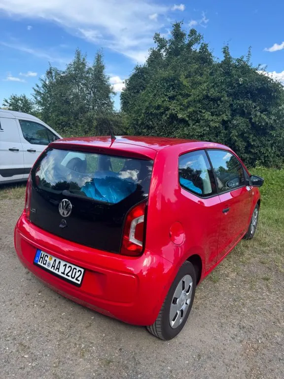 Volkswagen up!