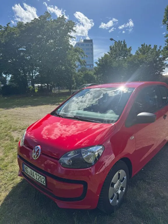 Volkswagen up!