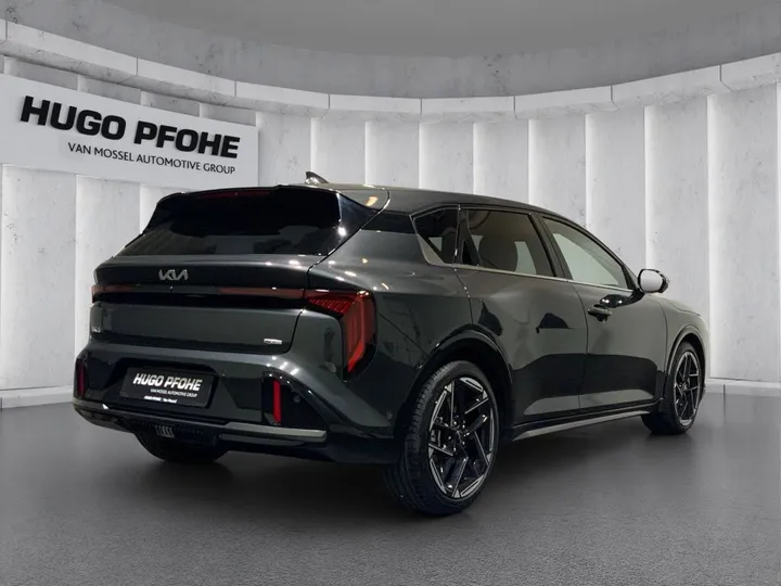 Kia K4