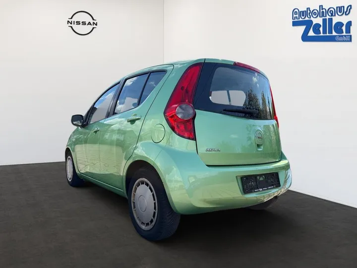Opel Agila