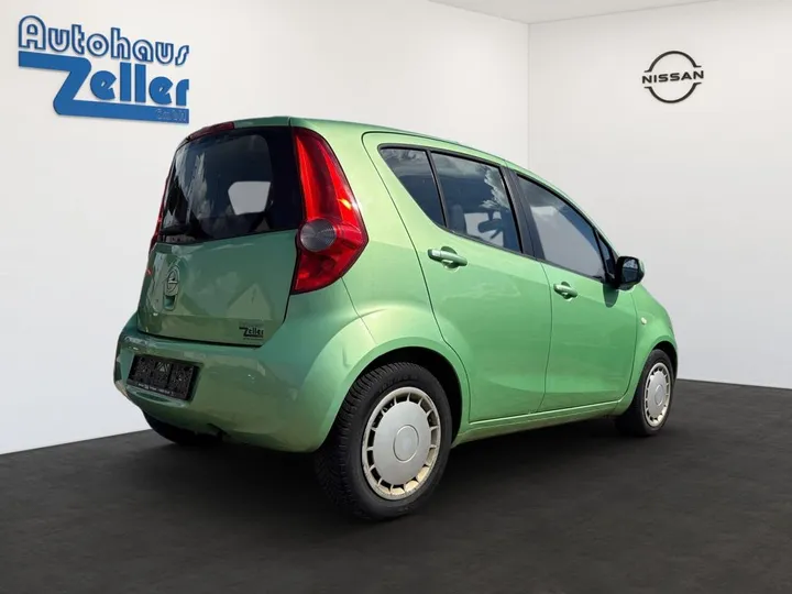Opel Agila