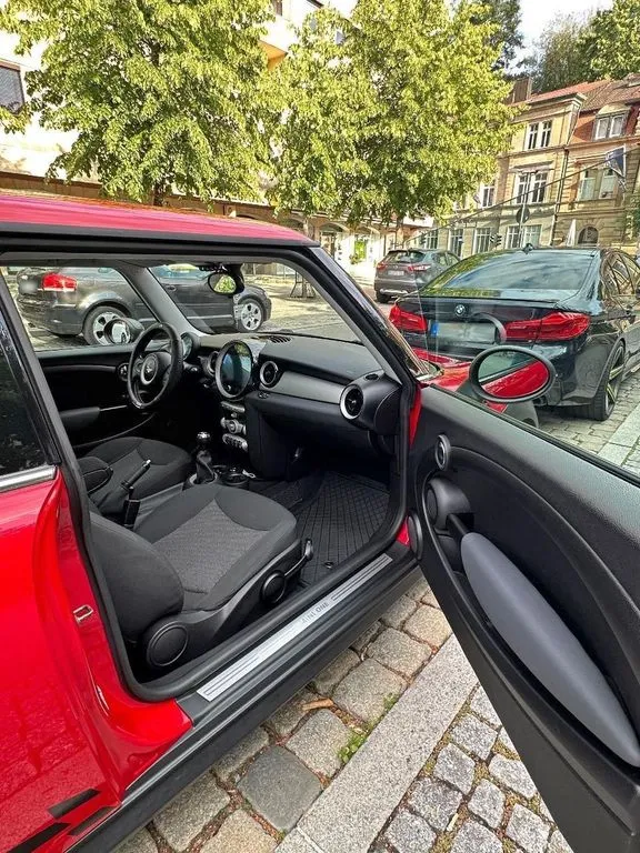 MINI Cooper C