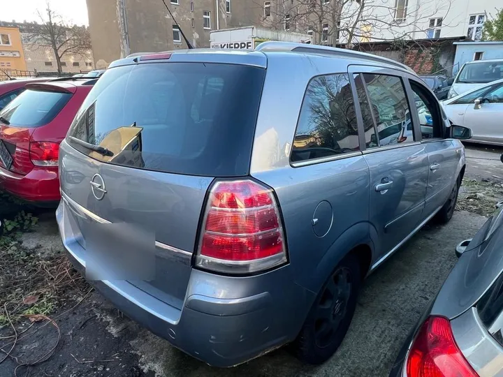 Opel Zafira