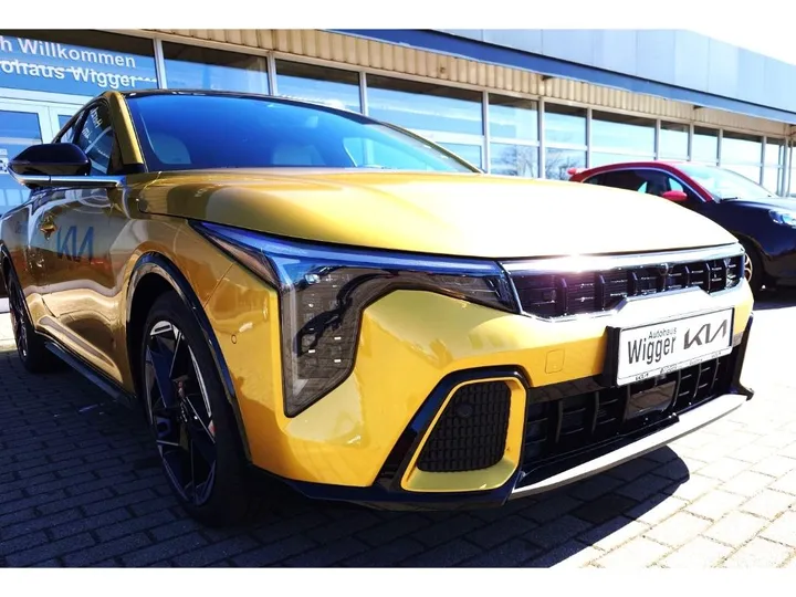 Kia K4