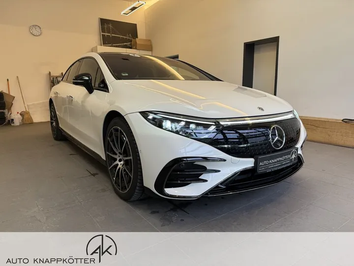 Mercedes-Benz EQS