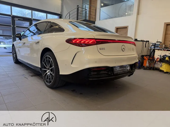 Mercedes-Benz EQS