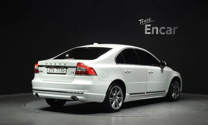 Volvo S80