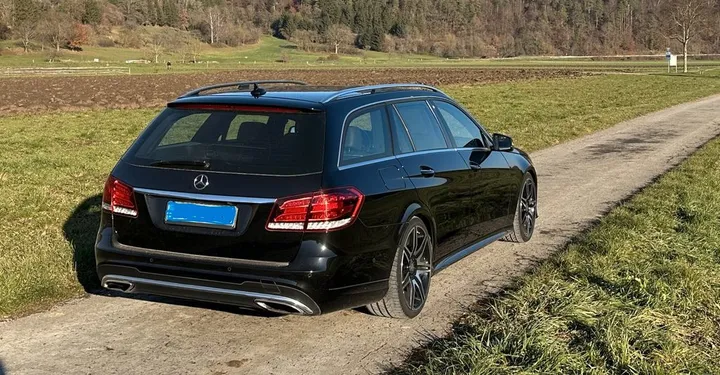 Mercedes-Benz E 500