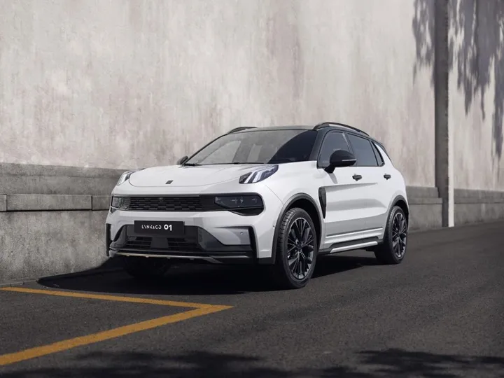 Lynk&Co 01