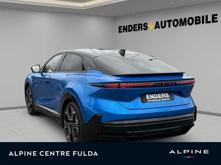 Alpine A390